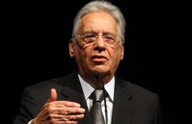 el-expresidente-brasileno-fernando-henrique-cardoso-fue-uno-de-las-personalidades-que-participaron-del-foro--224757000000-1110237.jpg