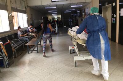 Permanentemente, en los hospitales, muchos pacientes necesitan sangre. El Centro Nacional de Servicios de Sangre insiste en la importancia de que voluntarios vayan a donar la suya.