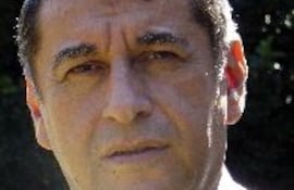 monsenor-ricardo-valenzuela-obispo--191347000000-492029.jpg