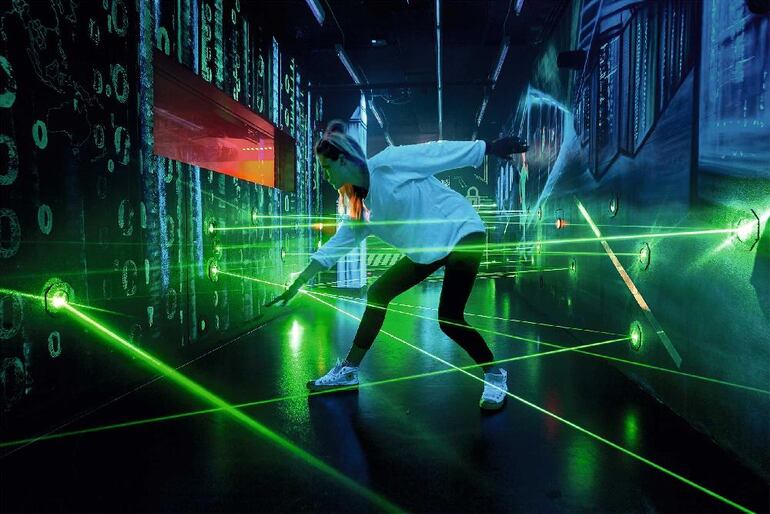  Recorrido láser en el Museo Alemán del Espionaje.