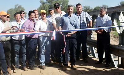 El puente sobre el cauce Toro Mocho junto con el camino servirán para romper el aislamiento de General Díaz.