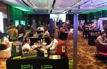 se-realizo-dias-pasados-en-nuestra-capital-la-expo-fastrax-evento-considerado-el-mas-importante-a-nivel-nacional-de-informatica-y-tecnologia-del-pre-212333000000-1385363.jpg