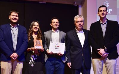 Directivos de Arcor celebraron este reconocimiento del público que los premió como el chocolate preferido.