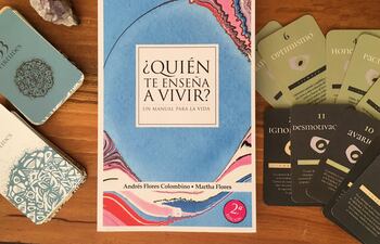 Libro presentado por la psicóloga en Paraguay.