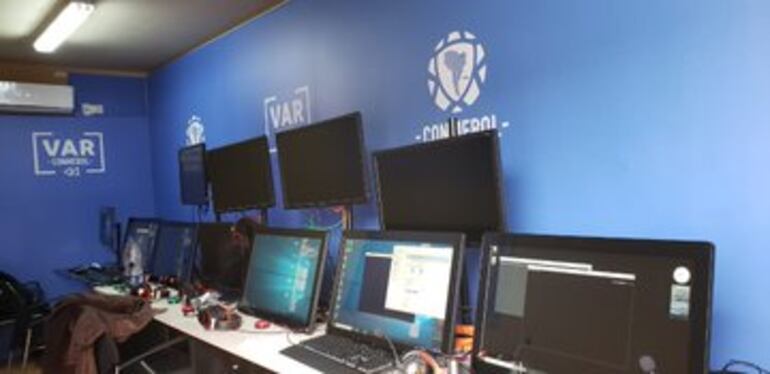 El VAR fue ubicado en un contenedor en el estacionamiento del Nuevo Gasómetro.