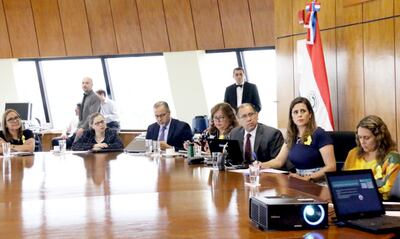 El Frente Parlamentario por los Derechos de la Niñez y Adolescencia de la Cámara de Diputados reunidos ayer con ONG.