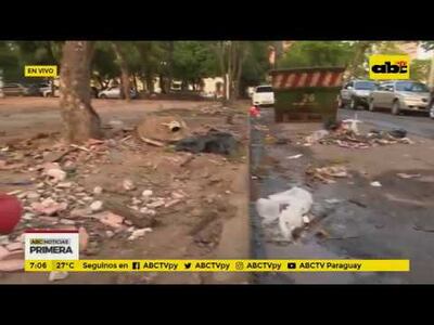 Plazas céntricas en pésimo estado