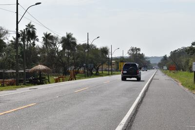 Tanto los pobladores del kilómetro 35 como las autoridades de Ypacaraí, se oponían a la obra ya que consideran que no beneficiaría a la ciudad.