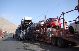 para-agetrapar-la-medida-aduanera-implementada-en-iquique-servira-para-que-los-transportistas-legales-y-formalizados-puedan-trabajar-de-mejor-manera-215323000000-541488.jpg