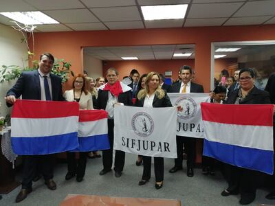 Funcionarios del Poder Judicial amenazan con ir a una huelga general.