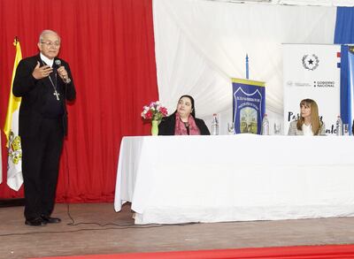 Mons. Valenzuela habló en un acto en la parroquia Virgen de Fátima, del barrio Tacumbú, sobre cursos a dictarse en sedes eclesiales.