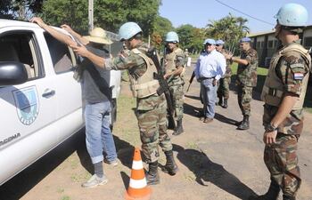 los-militares-en-misiones-de-paz-durante-un-simulacro-denuncian-retraso-de-pagos--221228000000-1491911.jpg
