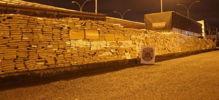 /pf/resources/images/abc-placeholder.png?d=2061