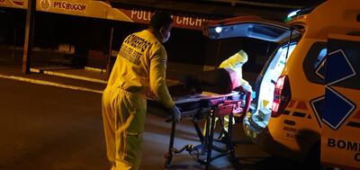 El herido fue llevado por bomberos al Pabellón de Traumas de Ciudad del Este.