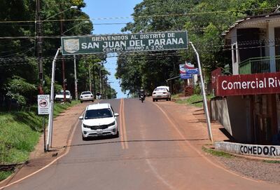 Entrada al centro urbano de San Juan del Paraná.
