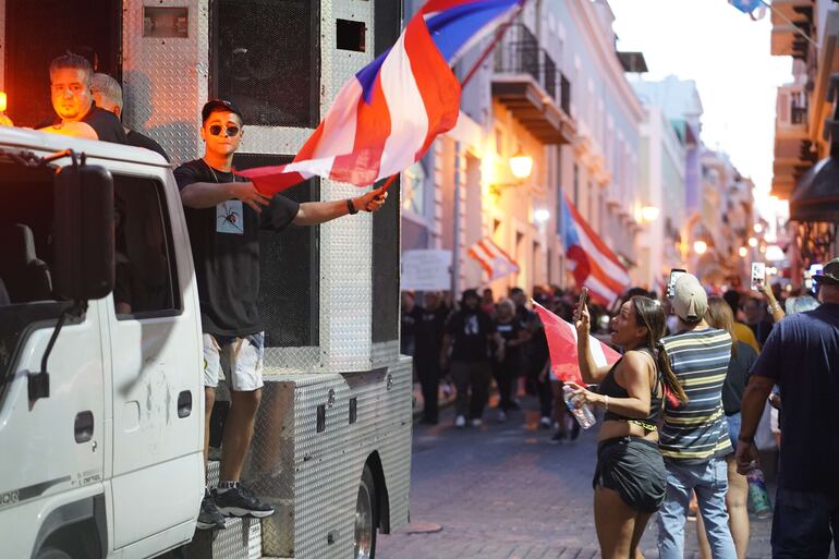 Las manifestaciones se extendieron por dos semanas.