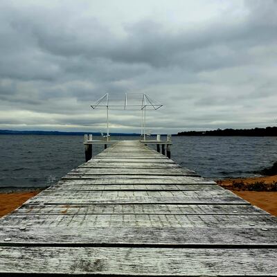 Muelle de una de las playas de San Bernardino en una foto ilustración.