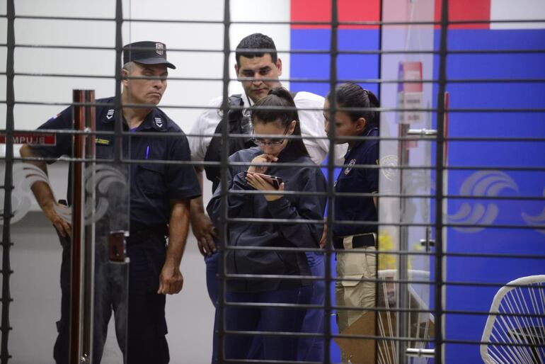 Local de Credi País, asaltado esta madrugada.