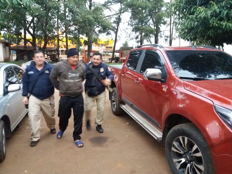 Detienen a dos supuestos asaltantes de transportadores de caudales