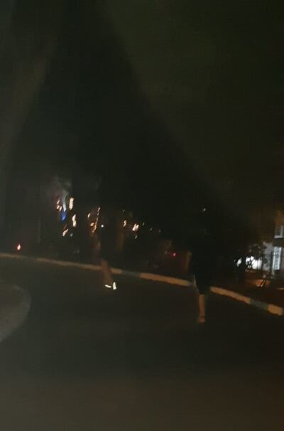 Parque Carlos A. López, sin focos.