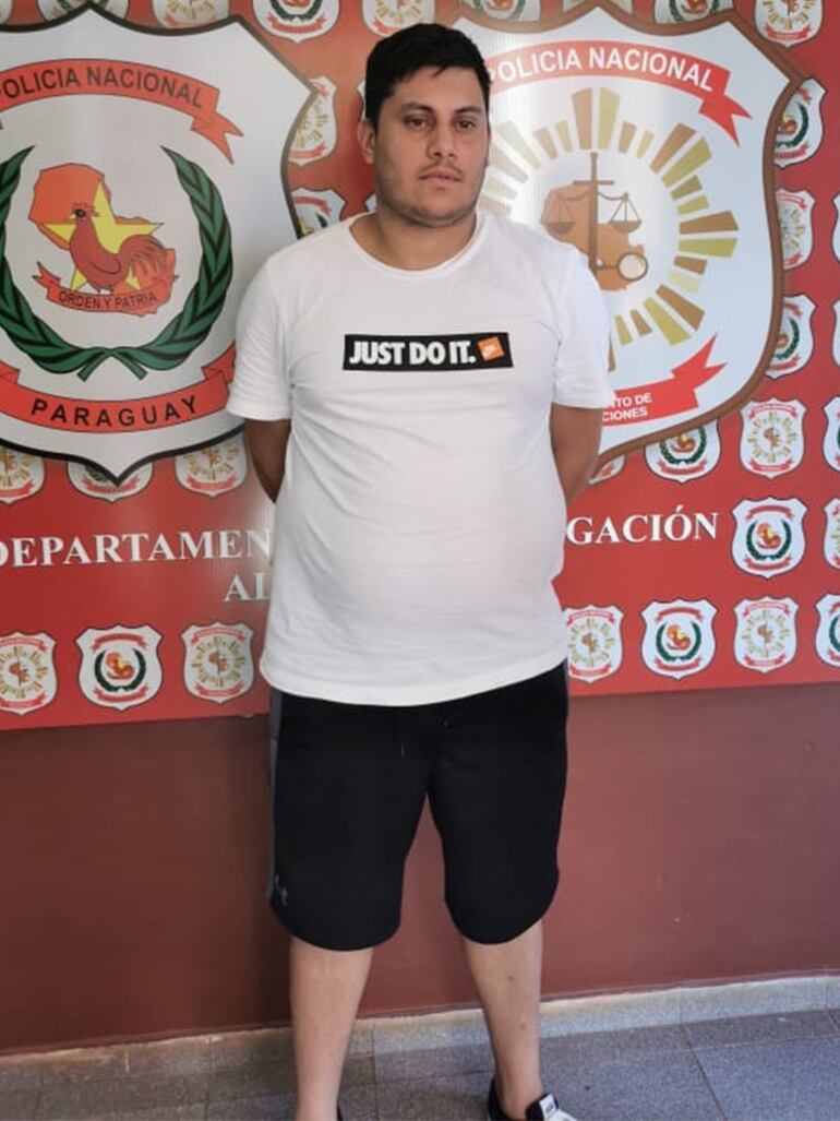 Adrián de Jesús Paredes Godoy, el detenido.