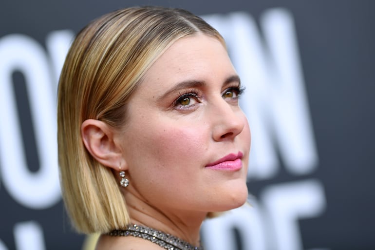 La actriz y directora de cine Greta Gerwig en la ceremonia de premiación de los Golden Globe en Beverly Hills, California.