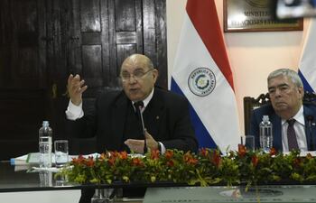 El Ing. Alejandro Alcides Francisco Jiménez Quiñónez, presidente de la ANDE