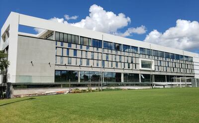 El nuevo hotel de la  Villa Olimpia, que será inaugurado el fin de semana, luce imponente.