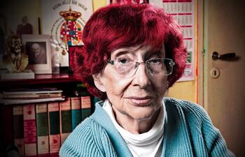 pero-mucha-agua-habia-corrido-bajo-el-puente-y-ya-estaba-completamente-desenganchada-del-campo-literario-rechazada-por-los-editores-termino-mandan-05543000000-1404024.jpg