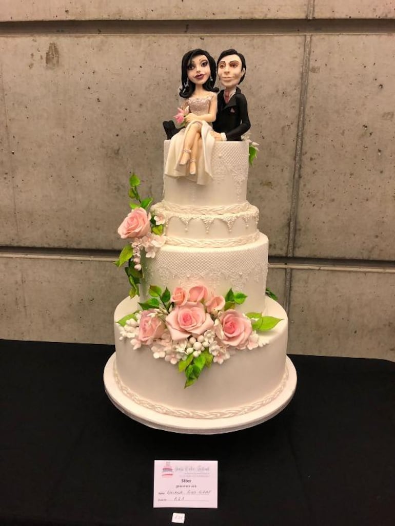 Torta con motivo de bodas que ganó el segundo premio dentro de su categoría. 