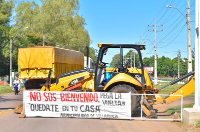 Varios municipios bloquean la entrada