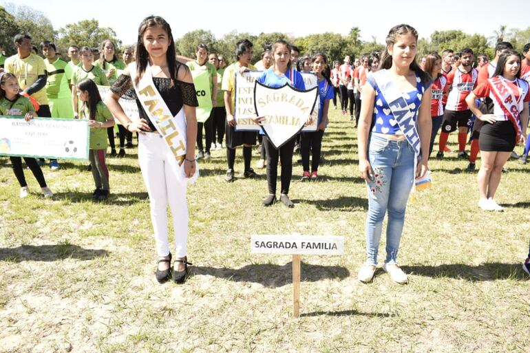 Inauguración de II edición de la competencia inter barrial en Yabebyry