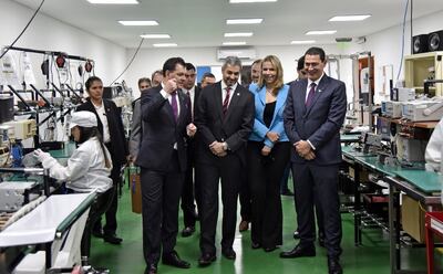 Abdo visita tres industrias de maquila.