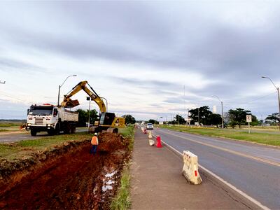 Las primeras capas asfálticas en el segundo carril de la Ruta PY01 en el kilómetro 180 en la zona de Caaguazú.