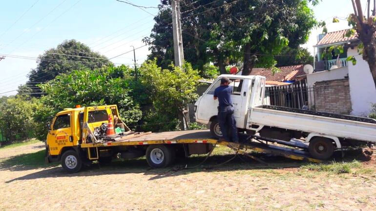 Minga ambiental realizada en Villa Elisa.