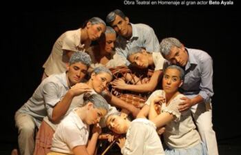 cartel-que-anuncia-la-obra-el-tiempo-verdadero-que-sube-a-escena-en-homenaje-a-beto-ayala--193941000000-493030.jpg