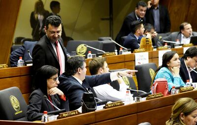 Diputados de Colorado Añetete no acuerdan con sus colegas de Honor Colorado para remitir al archivo los pedidos de juicio político en contra del Ejecutivo. Juntos suman 42 votos sobre 80.