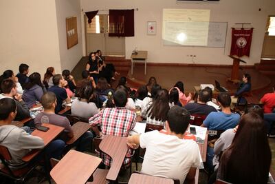 Los veterinarios  nacionales se posicionan con ventajas en el campo profesional.