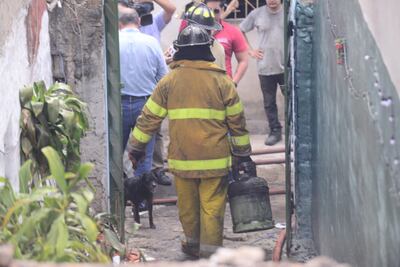 Garrafa que pudo haber sido el causando del incendio.