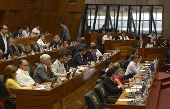 la-camara-de-diputados-no-trato-ayer-el-proyecto-de-modificacion-a-la-ley-del-iragro--212930000000-1294378.jpg
