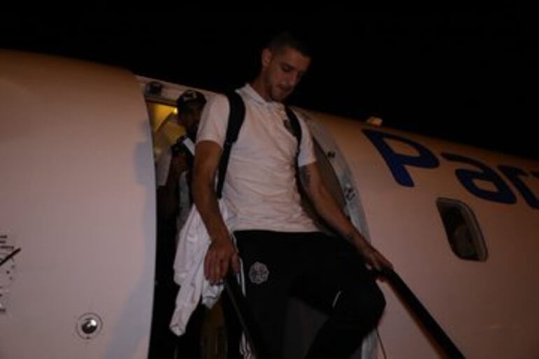 Olimpia entrena en Guayaquil este lunes a un día del partido contra la Liga de Quito.