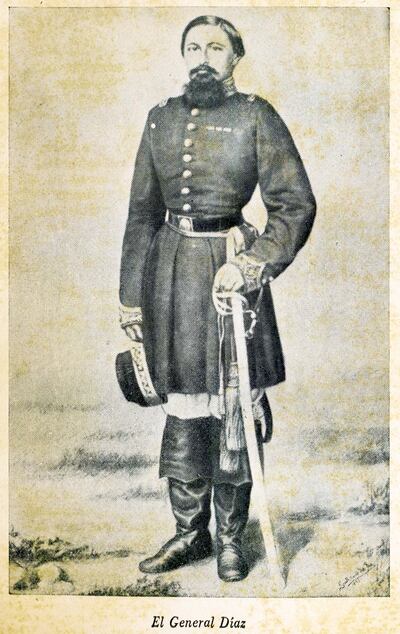 José Eduvigis Díaz. Una de las pocas fotografías del joven general que murió en Paso Puku, con 33 años de edad.