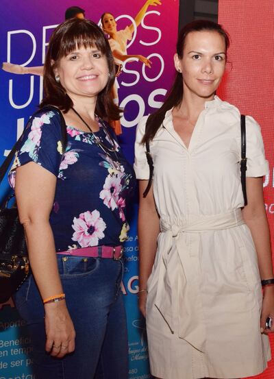 Rosarito Fiore y Gabriela Aveiro.