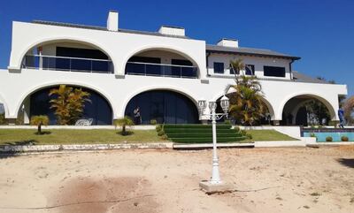 /pf/resources/images/abc-placeholder.png?d=2393