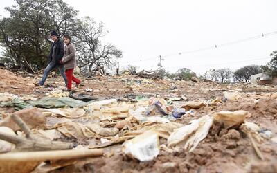 La riada empezó en noviembre de 2018 con las torrenciales lluvias que desplazaron a unas 10.000 familias, que han iniciado el retorno.