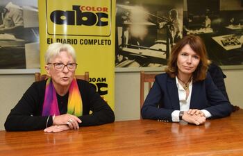 las-doctoras-maria-dornbach-y-nadezhda-llegaron-por-primera-vez-a-paraguay-para-participar-del-9-simposio-de-humanidades--232110000000-1746940.jpg