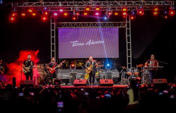 El grupo Tierra Adentro presentara un renovado repertorio y sorpresas en el Festival del Poncho Para´i.