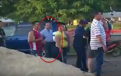 Miguel Cuevas, frente a la Municipalidad de Sapucái, el viernes.