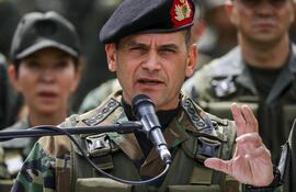 remigio-ceballos-militar-venezuela-173010000000-1621512.JPG