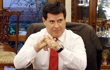 horacio-cartes-presidente-de-la-republica-tiene-miles-de-hectareas-de-dudoso-origen--210851000000-1376588.jpg